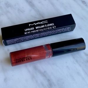 MAC Rich Bounty Lipglass